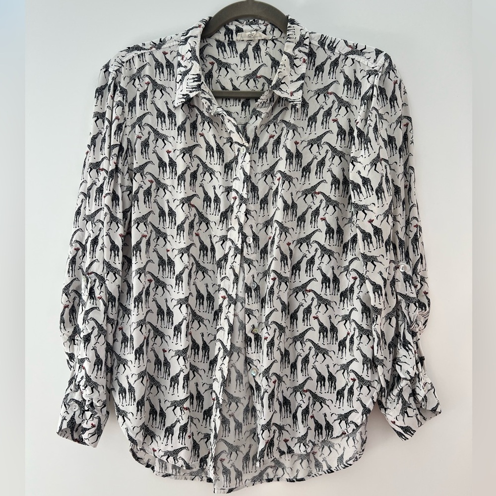 Jane & Delancey Black & White Print of Giraffes in Red Sunglass Button Down